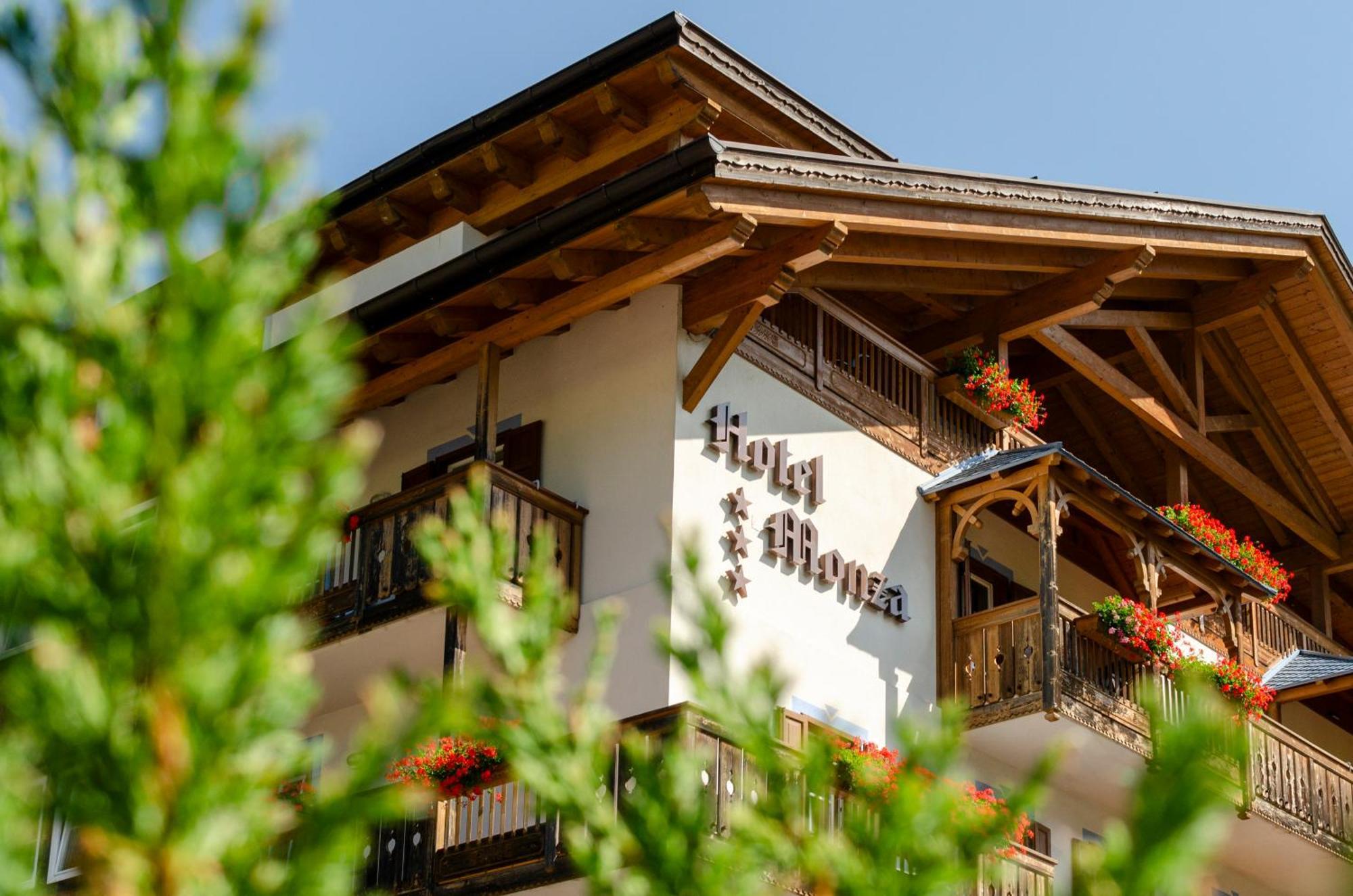Monza Dolomites Hotel Moena Dış mekan fotoğraf
